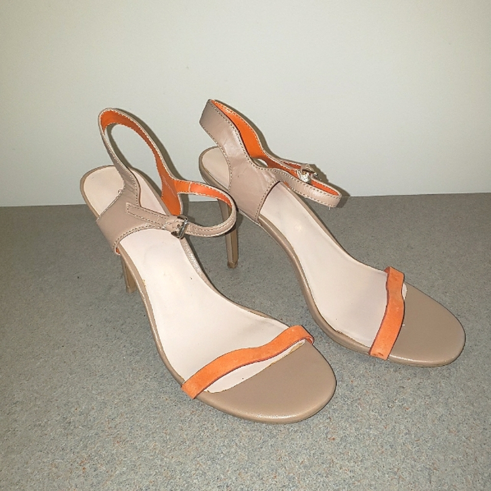 🧡Charles David Beige and Orange Stiletto🧡 Heels